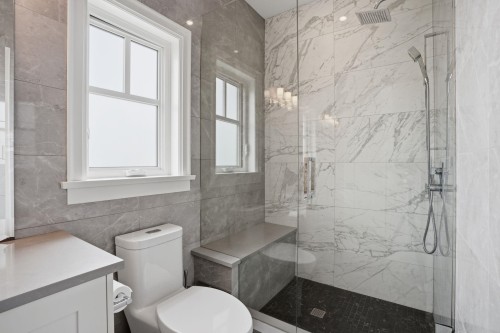 4098 16Th Avenue W, Vancouver, BC 