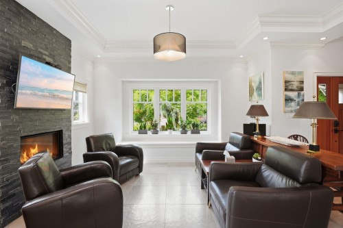 4098 16Th Avenue W, Vancouver, BC 