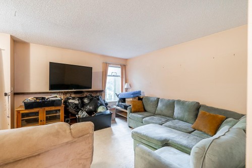 4-305 Decaire Street, Coquitlam, BC 