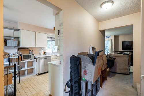 4-305 Decaire Street, Coquitlam, BC 