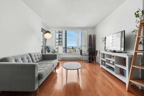 1205-5189 Gaston Street  Vancouver, BC V5R 6C7
