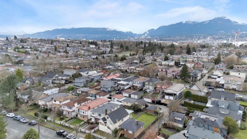 3153 Parker Street, Vancouver, BC 