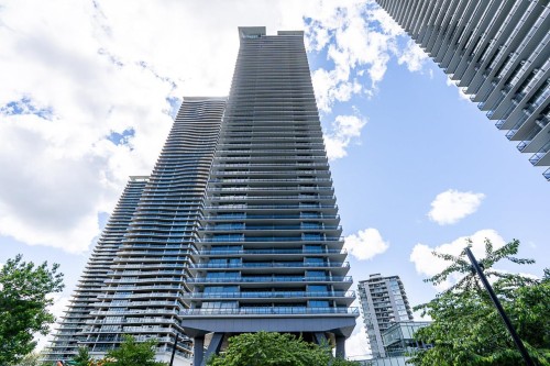 1110-4730 Lougheed Highway, Burnaby, BC 