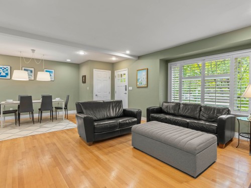 4549 12Th Avenue W, Vancouver, BC 