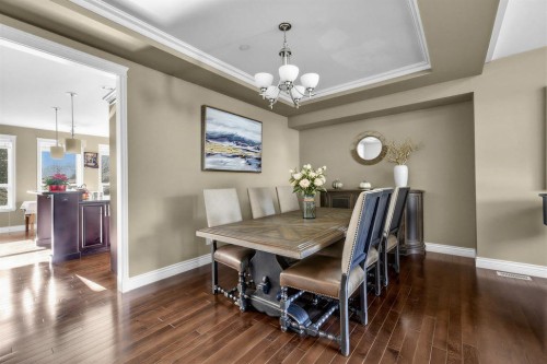26500 124 Avenue, Maple Ridge, BC - Indoor Photo Showing Dining Room
