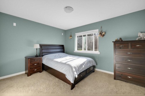 26500 124 Avenue, Maple Ridge, BC - Indoor Photo Showing Bedroom
