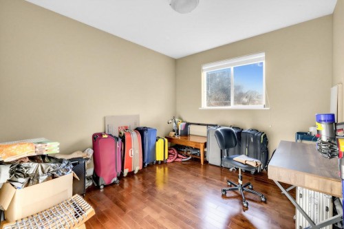 26500 124 Avenue, Maple Ridge, BC - Indoor