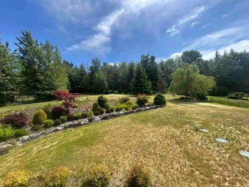 26500 124 Avenue, Maple Ridge, BC - Outdoor