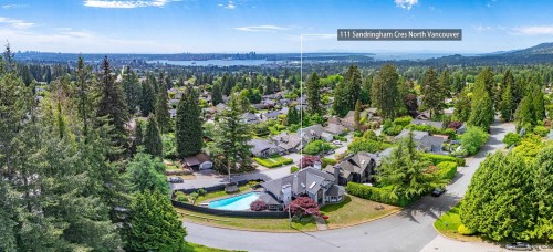 111 Sandringham Crescent, North Vancouver, BC 