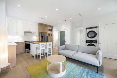 1-366 64Th Avenue E, Vancouver, BC 