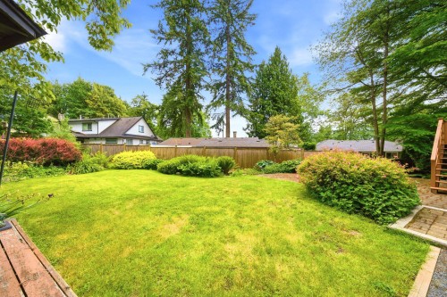 1611 Lynn Valley Road, North Vancouver, BC 