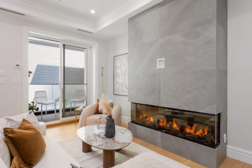 980 Bidwell Street, Vancouver, BC 