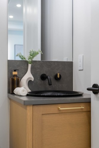 980 Bidwell Street, Vancouver, BC 
