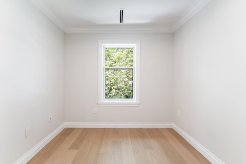 980 Bidwell Street, Vancouver, BC 