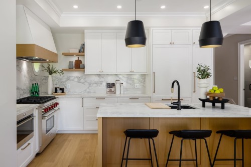 1685 Nelson Street, Vancouver, BC 