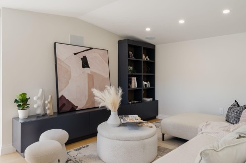 1685 Nelson Street, Vancouver, BC 