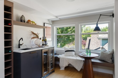 1685 Nelson Street, Vancouver, BC 