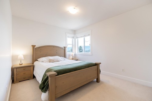 13622 228Th Street, Maple Ridge, BC 