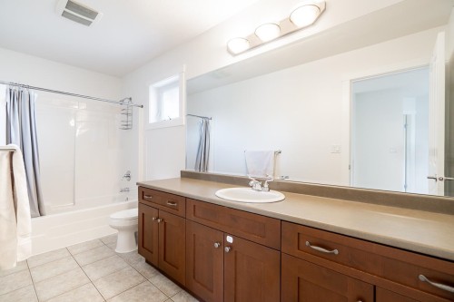 13622 228Th Street, Maple Ridge, BC 