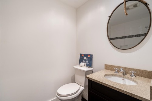13622 228Th Street, Maple Ridge, BC 
