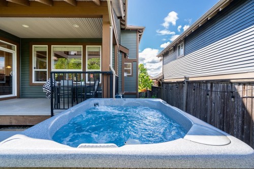 13622 228Th Street, Maple Ridge, BC 