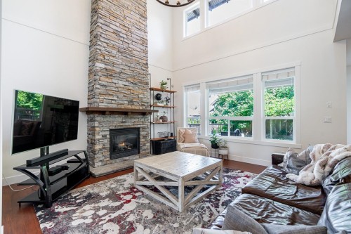13622 228Th Street, Maple Ridge, BC 