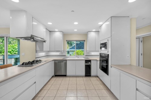3091 38Th Avenue W, Vancouver, BC 