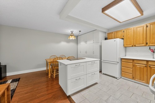 306-550 Eighth Street, New Westminster, BC 