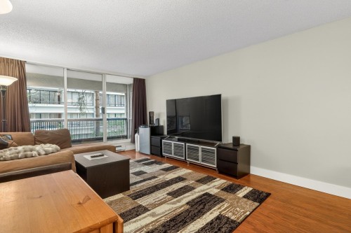 306-550 Eighth Street, New Westminster, BC 