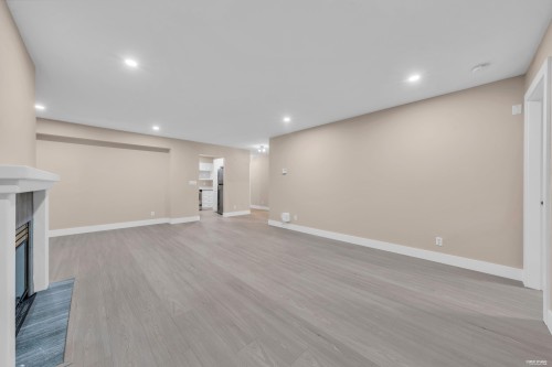107-515 Whiting Way, Coquitlam, BC 