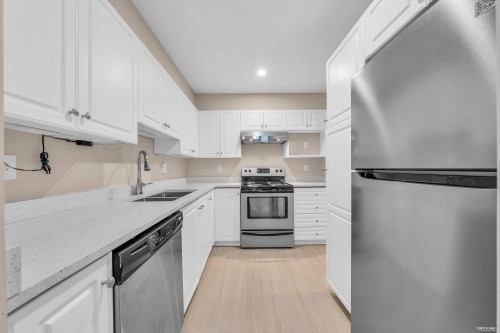 107-515 Whiting Way, Coquitlam, BC 