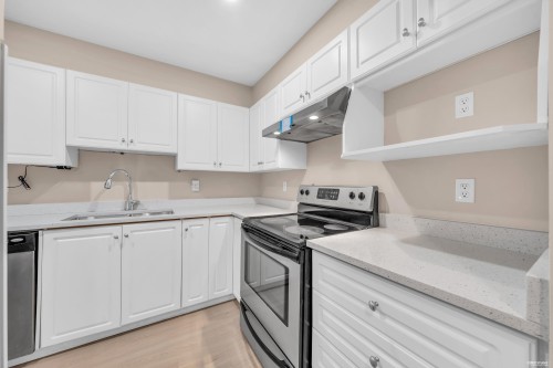 107-515 Whiting Way, Coquitlam, BC 