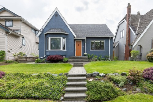 524 Second Street  New Westminster, BC V3L 2M3