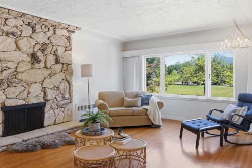 2880 Oxford Street, Vancouver, BC 