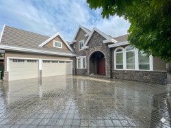 8120 Pigott Road  Richmond, BC V7A 2C2