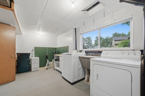 3963 Sefton Street, Port Coquitlam, BC 