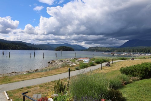 5956 Beachgate Lane, Sechelt, BC 