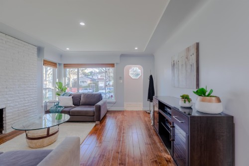 2951 Venables Street, Vancouver, BC 