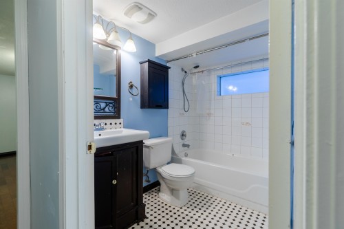 2951 Venables Street, Vancouver, BC 