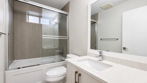1975 Coquitlam Avenue, Port Coquitlam, BC 