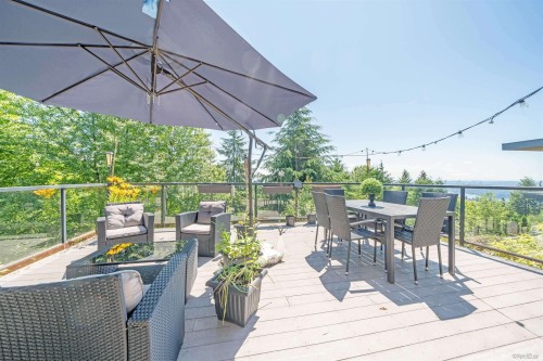 1448 Sandhurst Place, West Vancouver, BC 