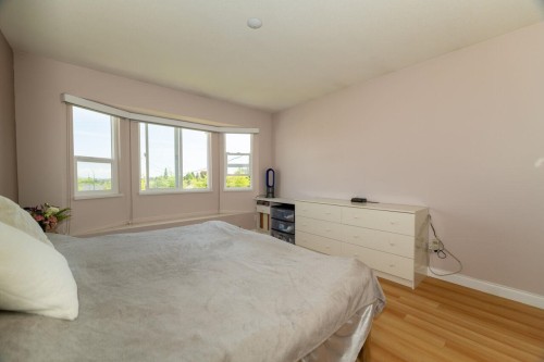 4568 Hoy Street, Vancouver, BC 