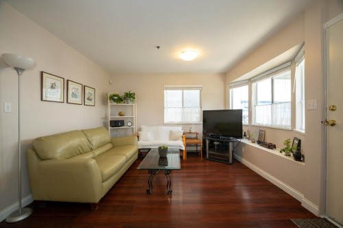 4568 Hoy Street, Vancouver, BC 