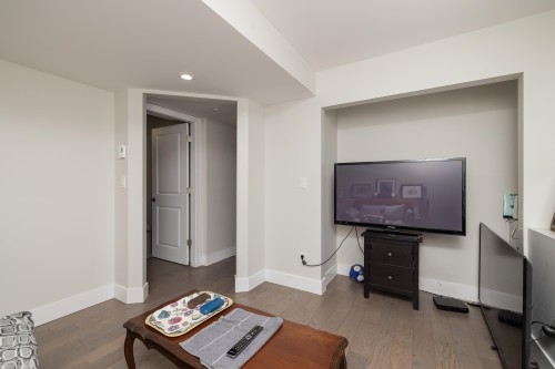 4338 Arthur Drive, Delta, BC - Indoor
