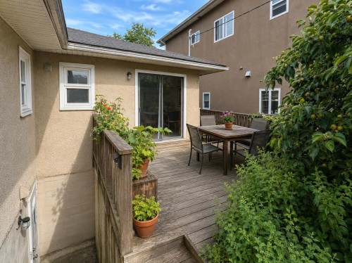 5569 Culloden Street, Vancouver, BC - Outdoor With Exterior