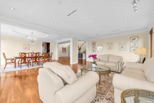 950 Greenwood Road, West Vancouver, BC 