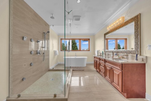 950 Greenwood Road, West Vancouver, BC 