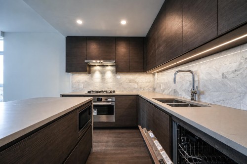 2811-2108 Gilmore Avenue  Burnaby, BC V5C 0N8