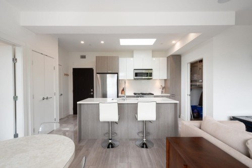 Ph2-979 19Th Avenue E, Vancouver, BC 