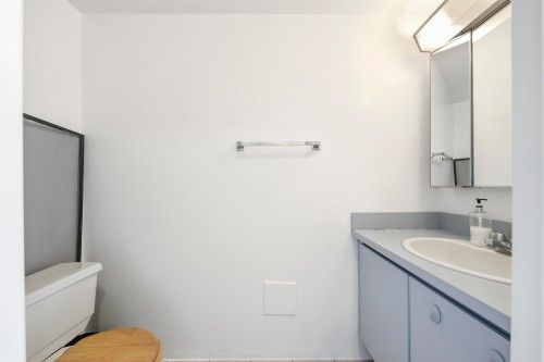 801-6689 Willingdon Avenue, Burnaby, BC 